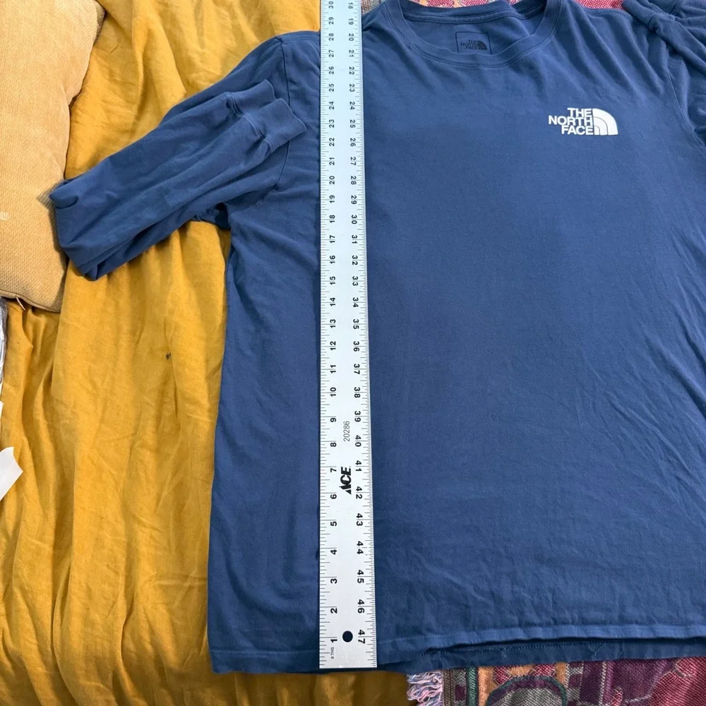 The North Face Mens XL Long Sleeve Graphic T-Shirt Never Stop Exploring Logo